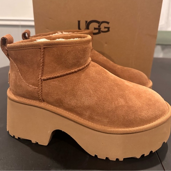 UGG Ultra Mini New Heights Platform - Picture 3 of 6